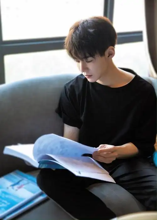 蔡乙嘉个站 _ 哔哩哔哩相簿