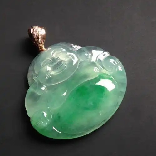 冰种飘阳绿佛公 缅甸天然翡翠佛吊坠