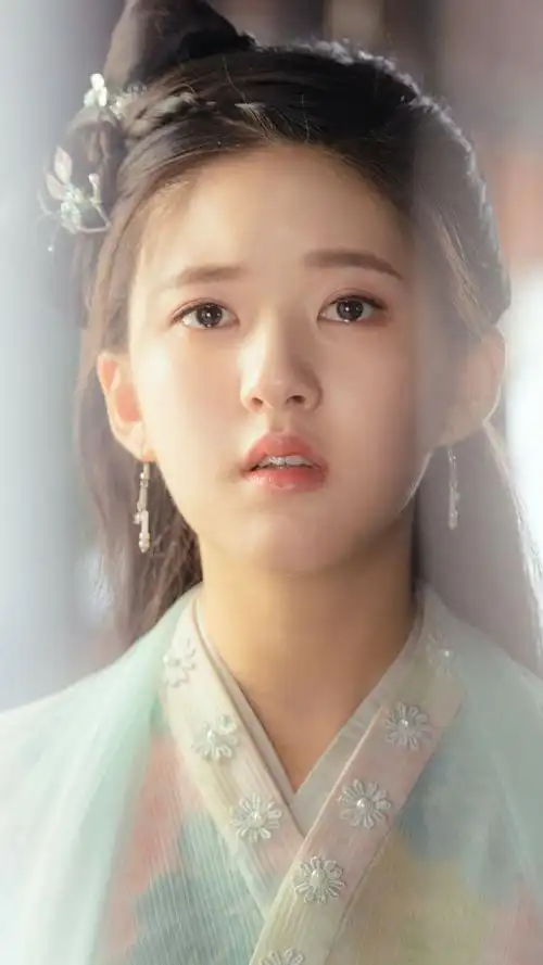 天雷一部之春花秋月春花赵露思