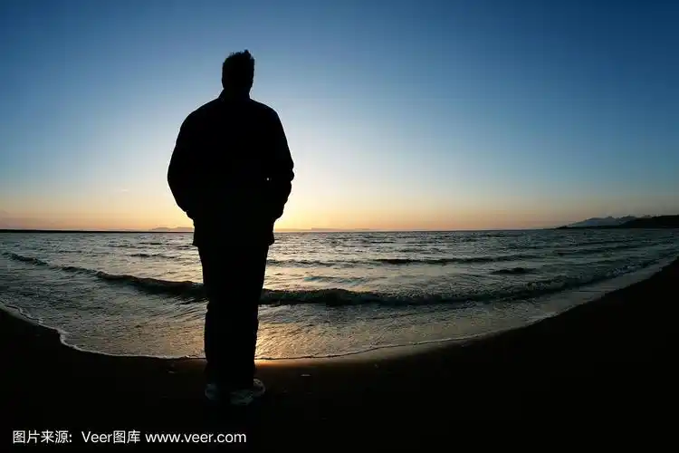 xxl孤独的男人剪影