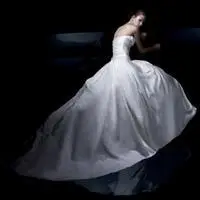 黑礼服白婚纱头像_微信头像图片大全