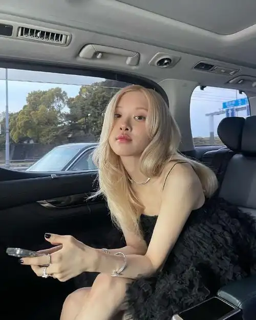 roses_are_rosie(rosé)010164更新:tiffany wonder exhibition