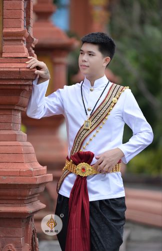傣王妃服饰的优惠券大全—傣王妃服饰泰国服装男立领短袖纱笼裤复古