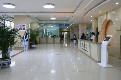 北京华坛中西医结合医院三甲专家新年祝福