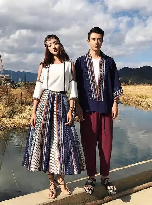 情侣装图片夏季情侣装套装图片好看的情侣装图片欣赏