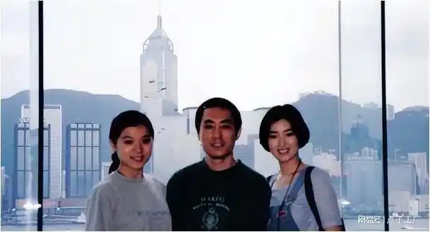 耗8年不娶与恩人反目拒当冤种离开巩俐的张艺谋注定晚节不保