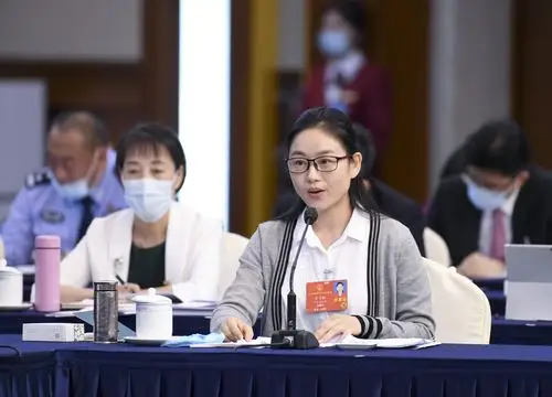 全国人大代表曾小敏:年轻观众是传统文化最真切的未来