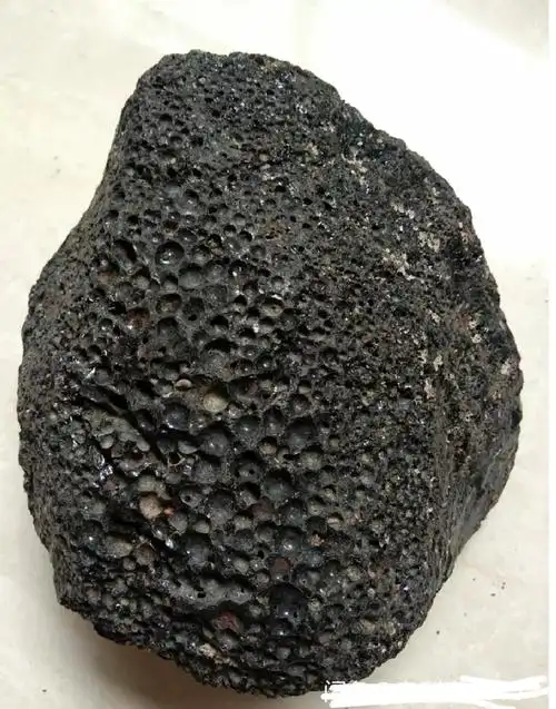 如何分辨铁矿石和陨石