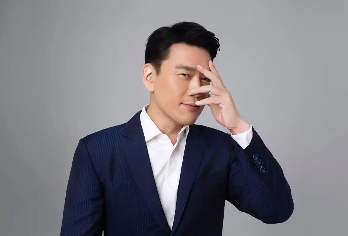 王耀庆声音迷人获赞 角色深入人心受好评