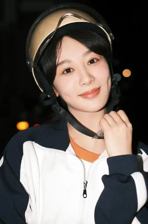 [电影热辣滚烫]#杨紫黄瀛子#  240209-15|@黄瀛子黄大侠剧照 碎片存档