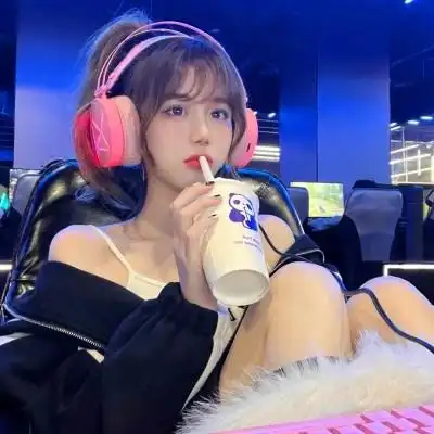 打游戏女网图真人头像