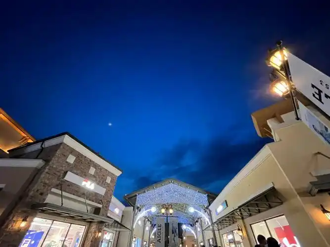 北京购物好去处78八达岭奥特莱斯06价格很好