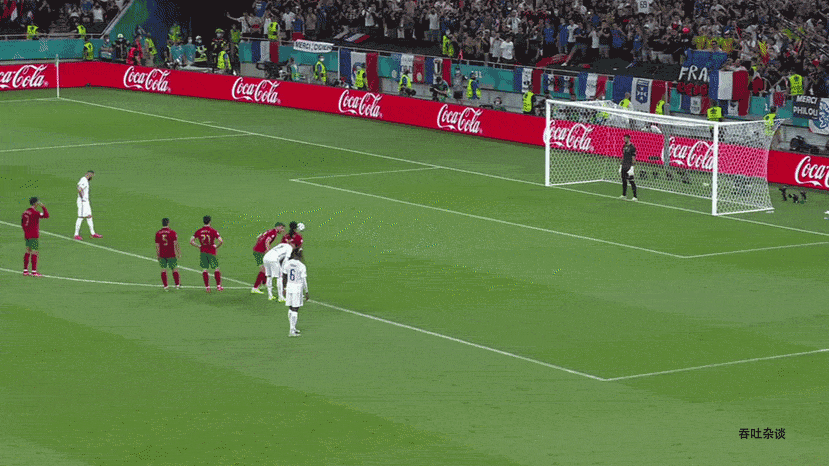 共获得了3次点球机会,并且全部罚进,第一个进球在上半场比赛30分钟时