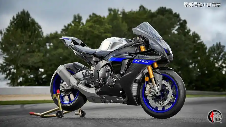新车|人机官能旗舰超跑雅马哈r1m新车发布,售价29.98万元