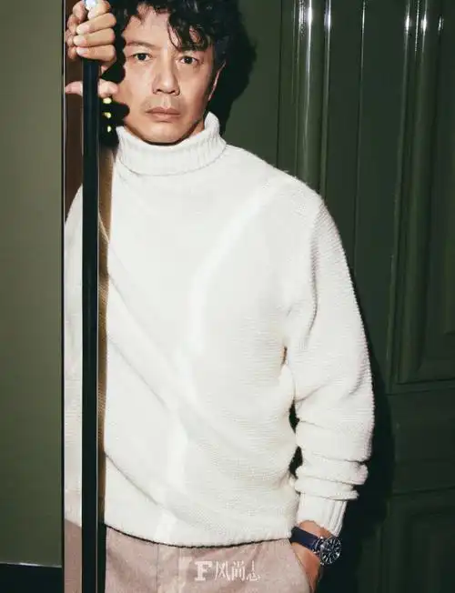 段奕宏光影中的千面人生##风尚志十一月刊封面