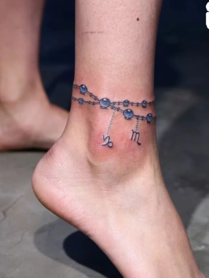 最流行的脚踝纹身女最新脚踝纹身图案精选13