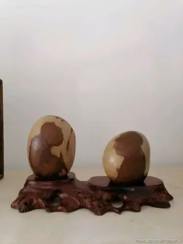 长岛球石:人物一对