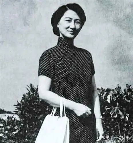 赵四小姐:活了88岁,陪伴张学良72年,其中50年是幽禁生活