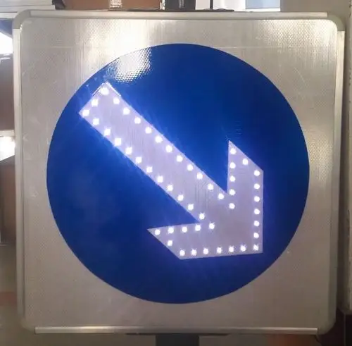 在道路交通工程中常见的道路交通发光标志牌介绍