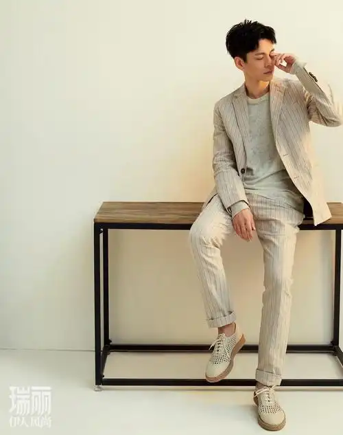 林柏宏最新大片出炉演绎少年感背后的专业精神