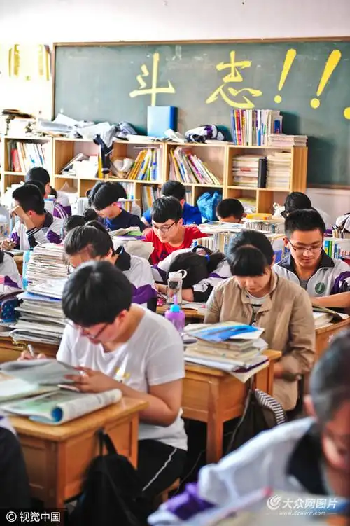 日照:高三学生备战高考忙