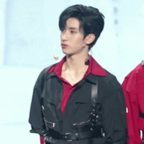 期待严浩翔呀 动图预警