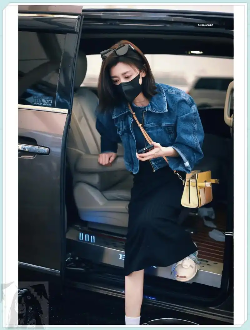 这样的贾静雯,真是让人惊艳不已!#天选时尚人##我要上热门