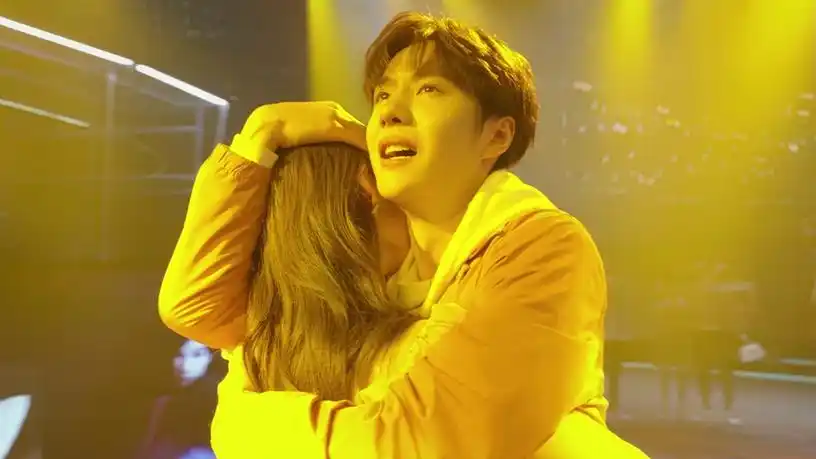 沙维琪主演:王一博 / 王子璇 / 严禹豪 / 丁冠森 / 吕小雨 / 焉栩嘉