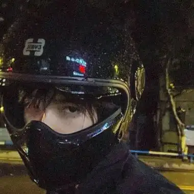 最新版不失霸气的男生真人头像