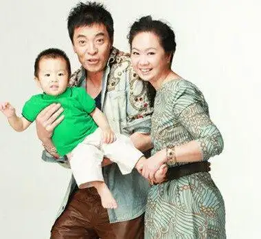 刘威妻子究竟是谁刘威妻子个人资料及图片