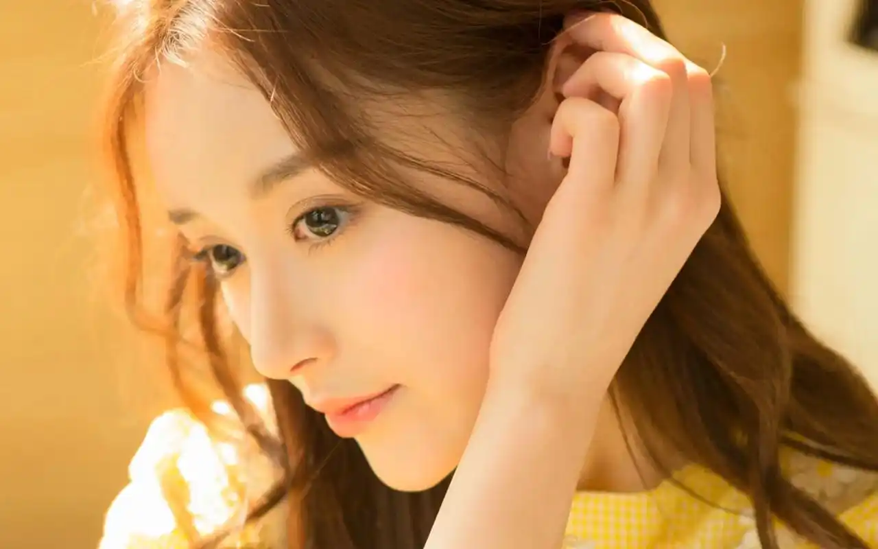 hdr4g4g 1/4 流行滩人女鞋坊 性感美女海报人体艺术 - 抖音