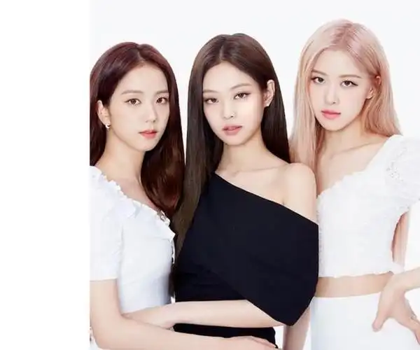 韩国总统尹锡悦近日率团访问英国进行国事访问,并于晚