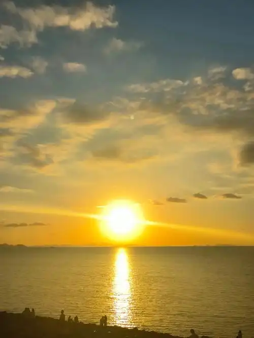 去海边看日出,不虚此行93#总要看一次海上日出吧 #清晨第一 - 抖音