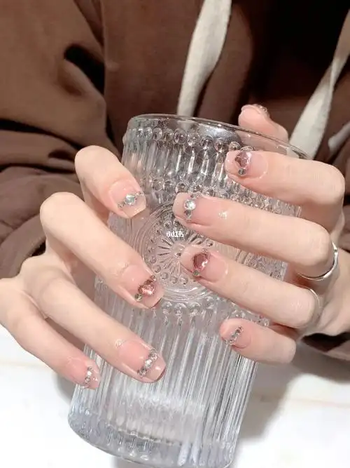 短款美甲  #爱心美甲  #气质美甲  一家可以解放美甲自由的店铺90