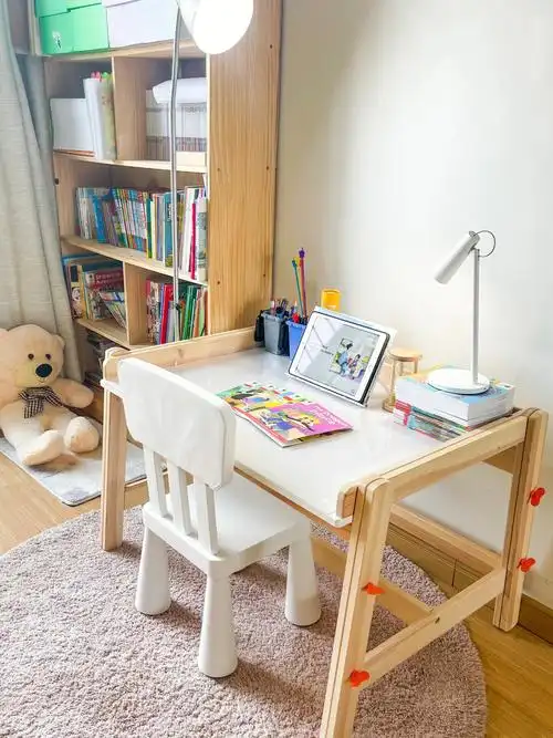 5岁儿童学习桌学习区升级布置