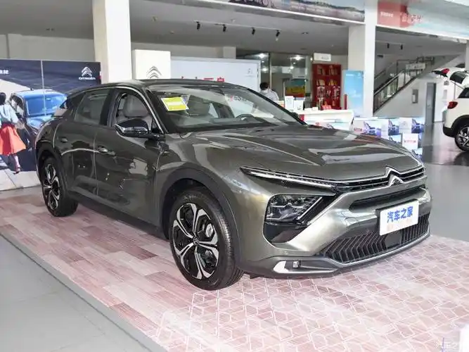 东风雪铁龙 凡尔赛c5 x 2021款 1.6t 越不凡