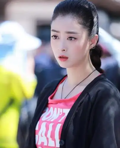 实力派演员蒋欣高清图片壁纸