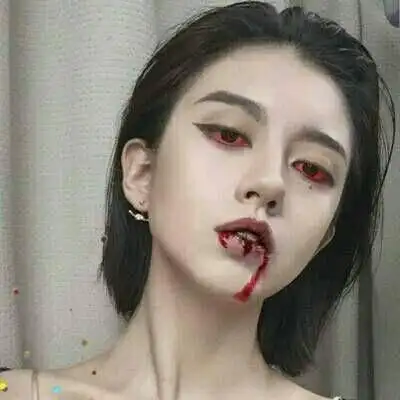 病娇女头像真人血腥暗黑丧系带血的恐怖头像