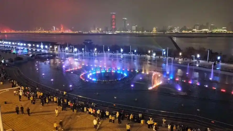 南昌秋水广场喷泉航拍&亚洲最大音乐喷泉群