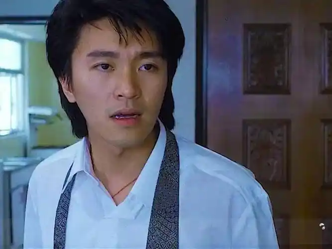 《望夫成龙》星爷死也要大傻涨五毛工资,不料大傻死也要给他涨一块