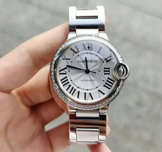 卡地亚经典原钻