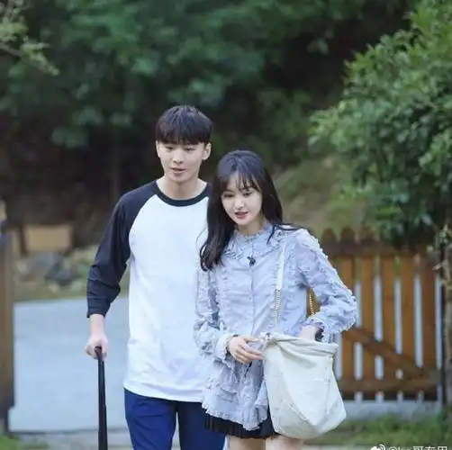 郑爽张恒父母录音曝光男方好友爆出更多内幕郑爽后援会长脱粉