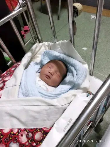 38周5天与宝宝见面了