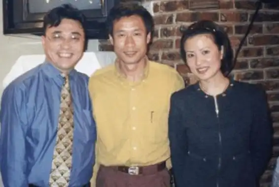 与妻子偷户口本结婚,拍戏赚的钱全部上交妻子_刘佩琦_孟天骄_时候