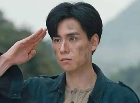 高伟光新剧纯粹打酱油,上线三集就领盒饭了,但却很帅很出彩_傅衡_李冬