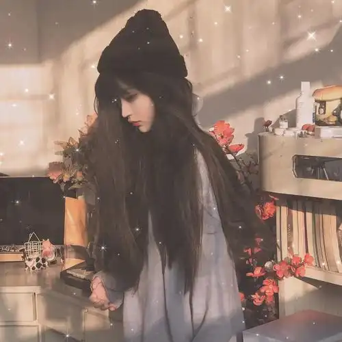 仙气·少女心·女生头像:分手的意思其实是,我有两只手,分一只手给你