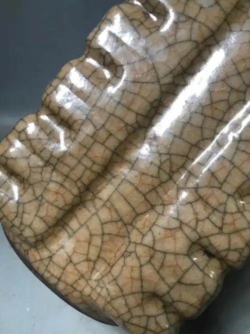 高21cm哥窑瓷器之美,谁人不爱?一万个人心中,有一万种哥窑之美.