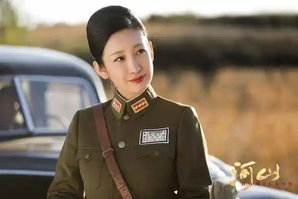 秦海璐:一味赚钱不是中流砥柱该做的事儿