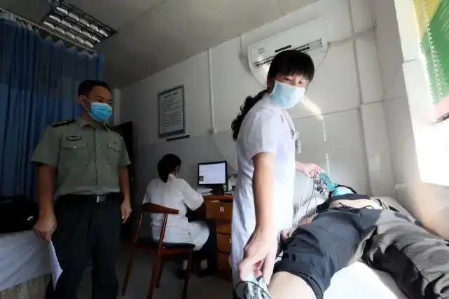【征兵】青春热血,小哥哥们来体检啦!