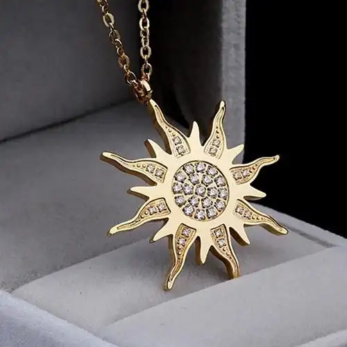 左心房 316l钛钢太阳项链韩国时尚女生首饰品新年礼物 (黄金色)